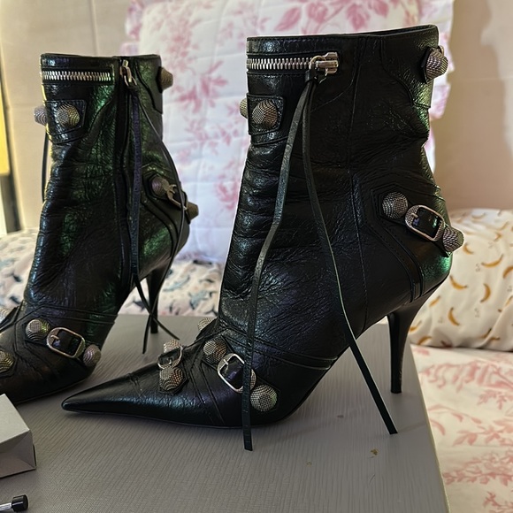 Balenciaga Booties - Picture 3 of 8